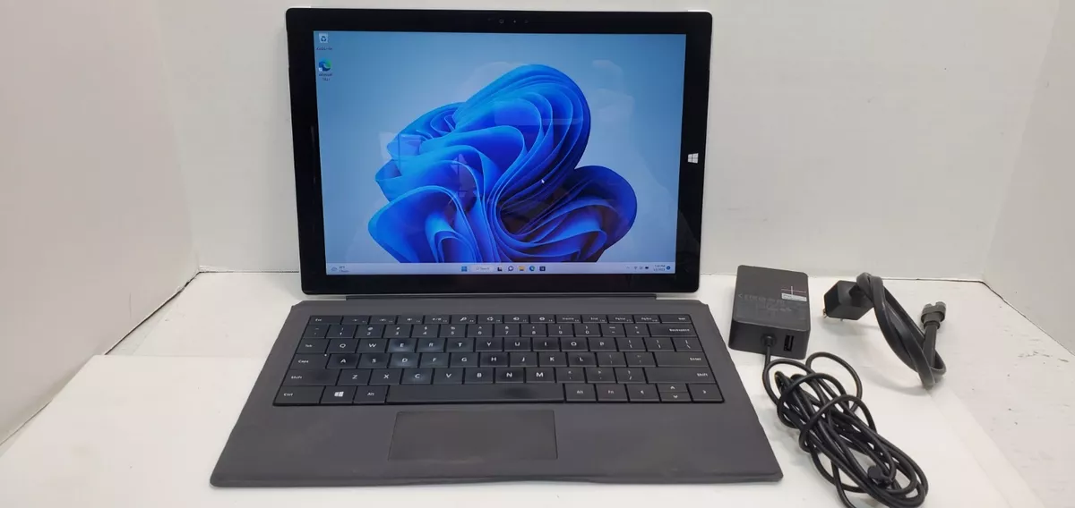 Microsoft Surface Pro 3 Model 1631 12inch Intel i5-4300U 4GB 128GB Charger & Key