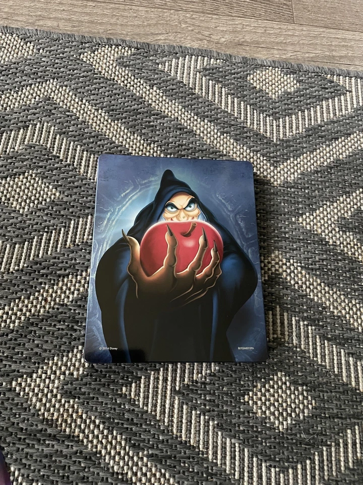 Snow White and the Seven Dwarfs Blu-ray Steelbook - Zavvi UK Exclusive - Image 2 of 3