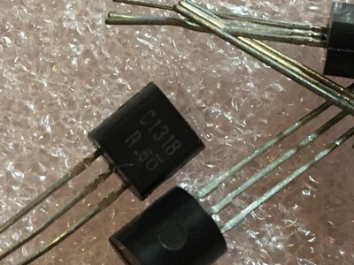 2SC1318 2SC1318R TRANSISTOR BIPOLAR SMALL SIGNAL 50V 0.05A NPN TO-92 (LOT OF 4)