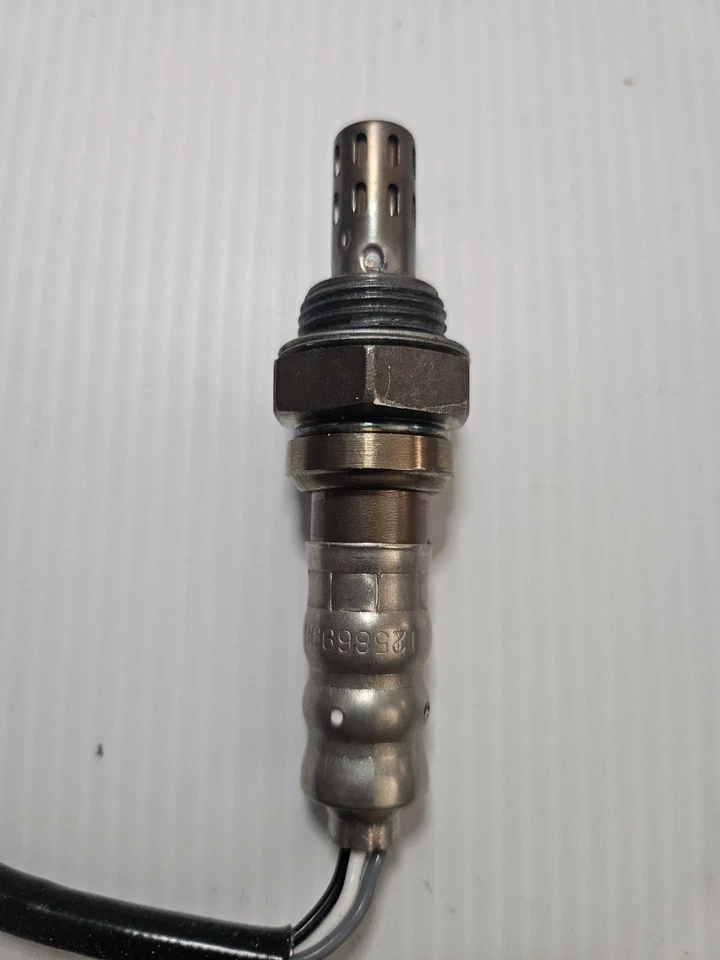 ACDelco Oxygen Sensor 213-1698 12586996 For 04-05 Buick Rainier Chevrolet - Image 2 of 4