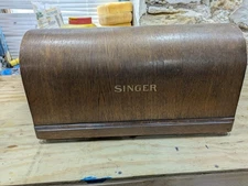 Vintage SINGER Sewing Machine Carrying Wooden Case Top Cover