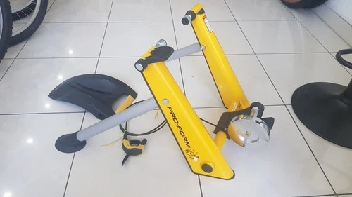 Tacx Pro-Form Tour de France Rollentrainer-Gelb