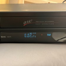 Videoregistratore hi-fi Mitsubishi HS-U746 S-VHS OC450 senza telecomando completamente testato