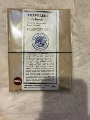 Traveler's Notebook Passport Size - Traveler's Company, Japan Limited Brown /New