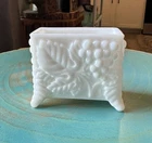VTG Imperial Glass Milk Glass Harvest Grape Cigarette / Business Card Holder