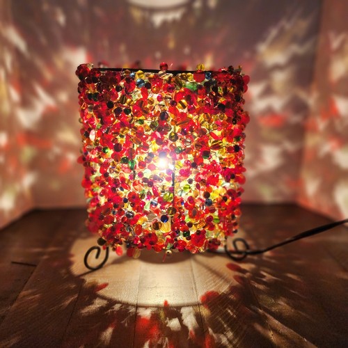 Vintage 1980s Hippie Retro Acrylic & Glass Wire Beaded Metal Base Table Lamp - 第 1/15 張圖片