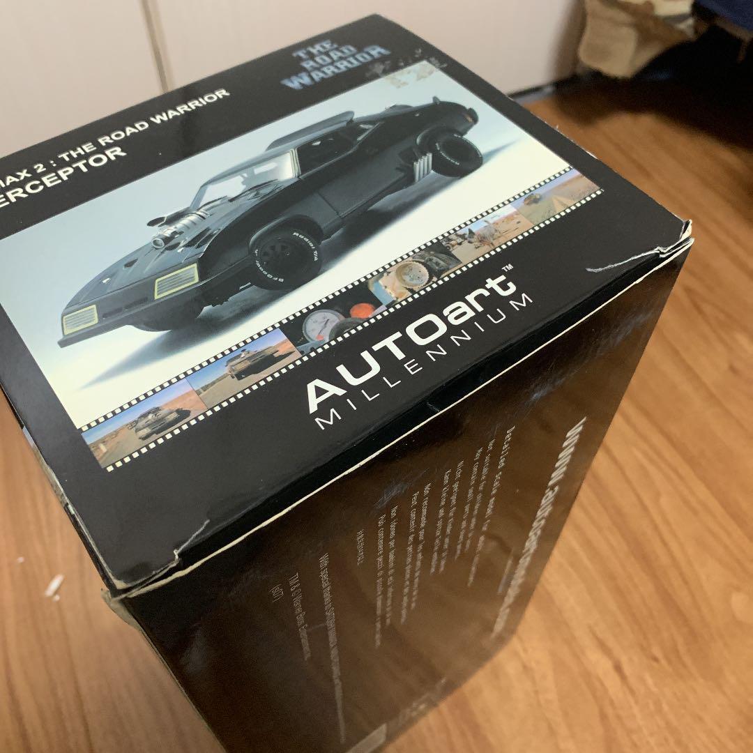 AUTOart 1/18 The Road Warrior インターセプター AUTOart Mad Max 2 Diecast Car The Road Warrior Interceptor 1