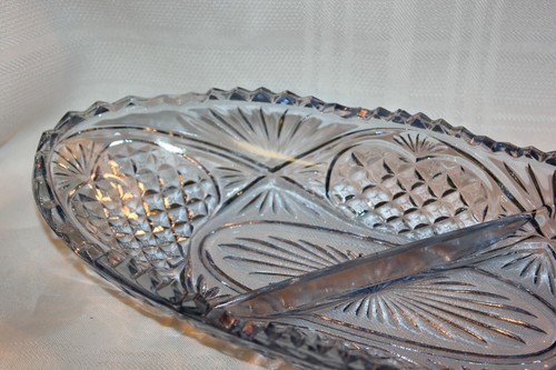 Vintage ~ Depression Blue Glass Relish Pineapple Sawtooth Boat Dish - Picture 6 of 8