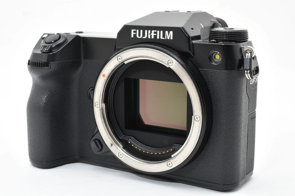 FUJIFILM GFX 50S II Shuttercount 9,102 [Exc++] #2666158A - Image 2 of 4