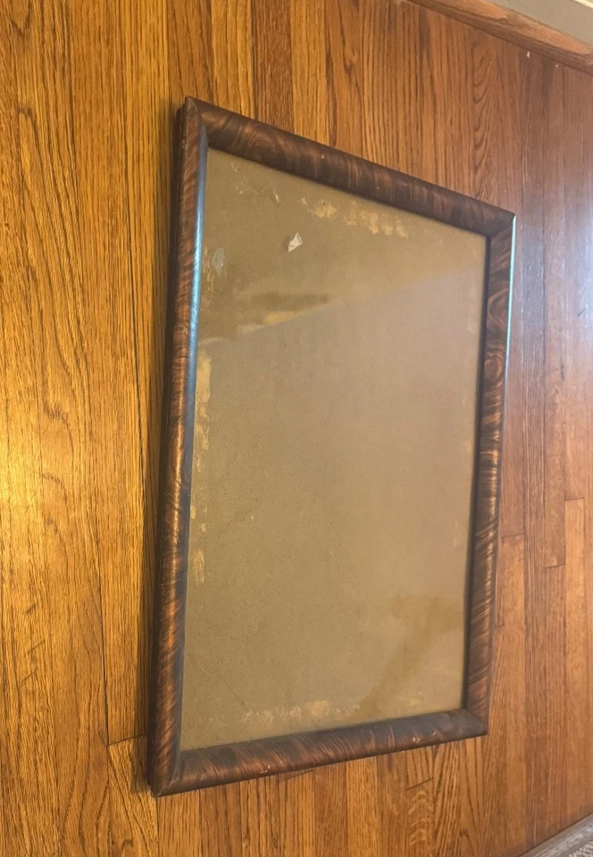 MARCO DE FOTOS DE MADERA DE NOGAL JASPEADO 13x17" jaspeado para mirar foto vintage 1910 Foto 3 de 4