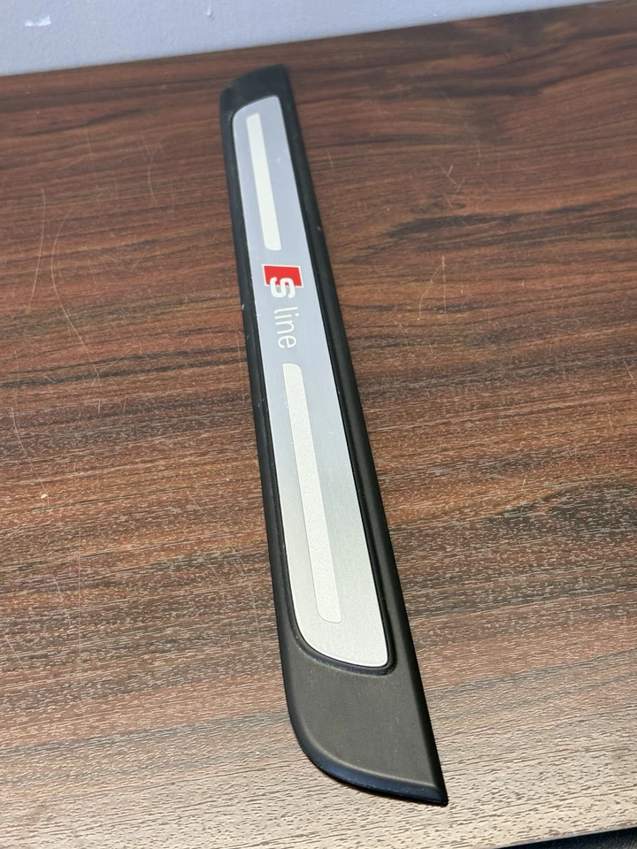 AUDI A1 Sportback MK2 2022 (2018-2025) Front Right Sill Trim - 8V4853492J - Image 2 of 4