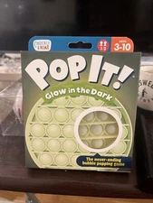 Chuckle & Roar Pop It! Glow In The Dark.  The Never Ending Bubble Popping Game
