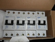 5SX5 250-7 400V 110/220V SIEMENS CIRCUIT BREAKER  (LOT OF 1)