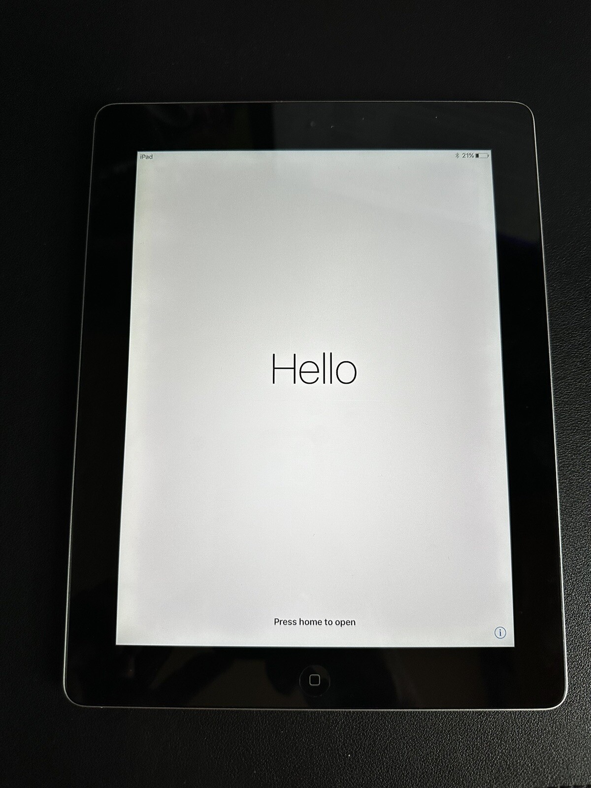 iPad 4th generation 16gb wifi black  A1458 -=GREAT CONDITION=--image