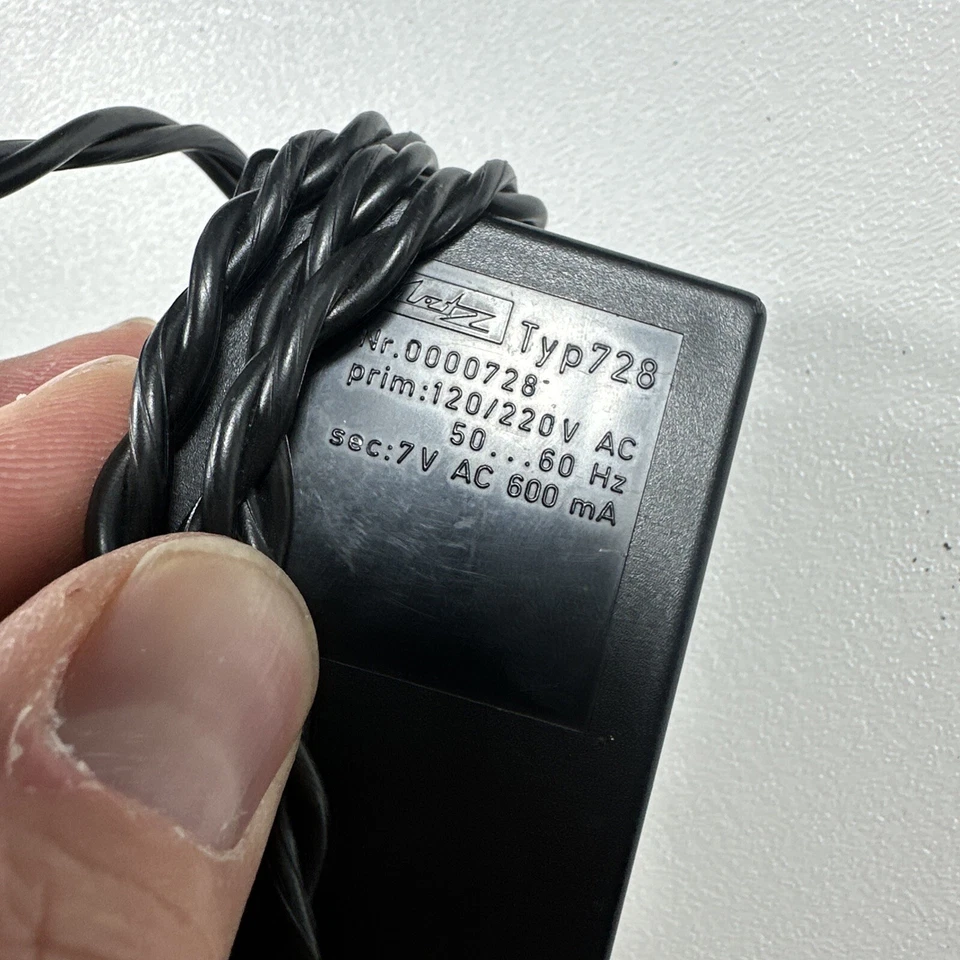 Metz Mecablitz 60 CT-1 Flash System Kit Tested, Gets Power, Not Sure Of Flash - Image 4 of 4