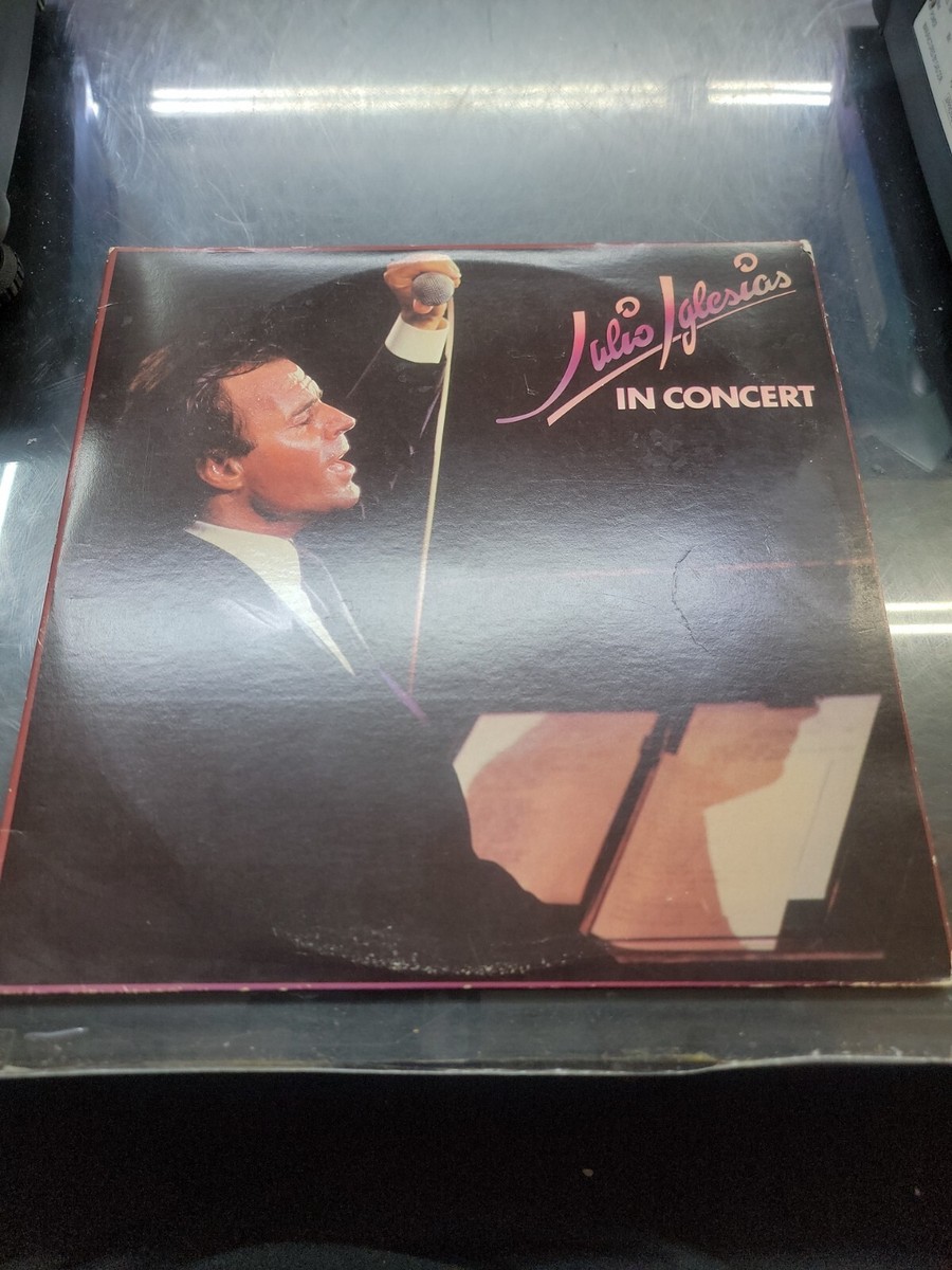I-22 JULIO IGLESIAS In Concert .. DOUBLE ALBUM  KC2 39570