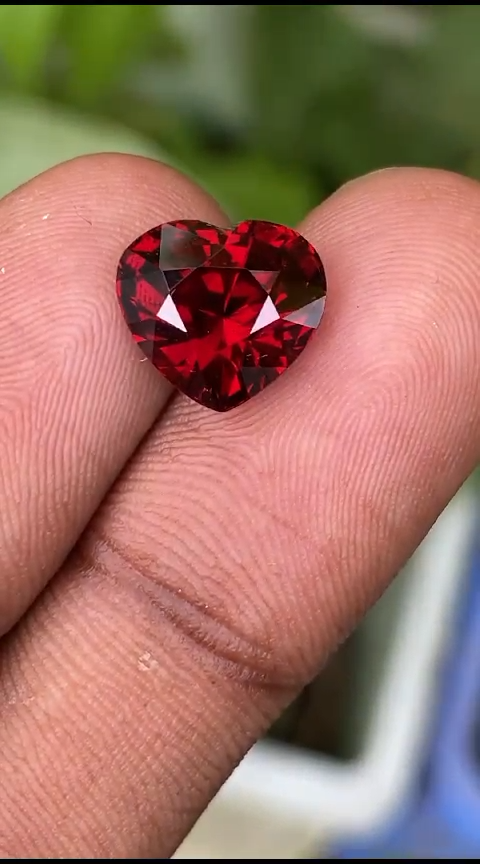 Natural Red Garnet 5.61 Crt Heart Shape Loose Gemstone Sri Lanka