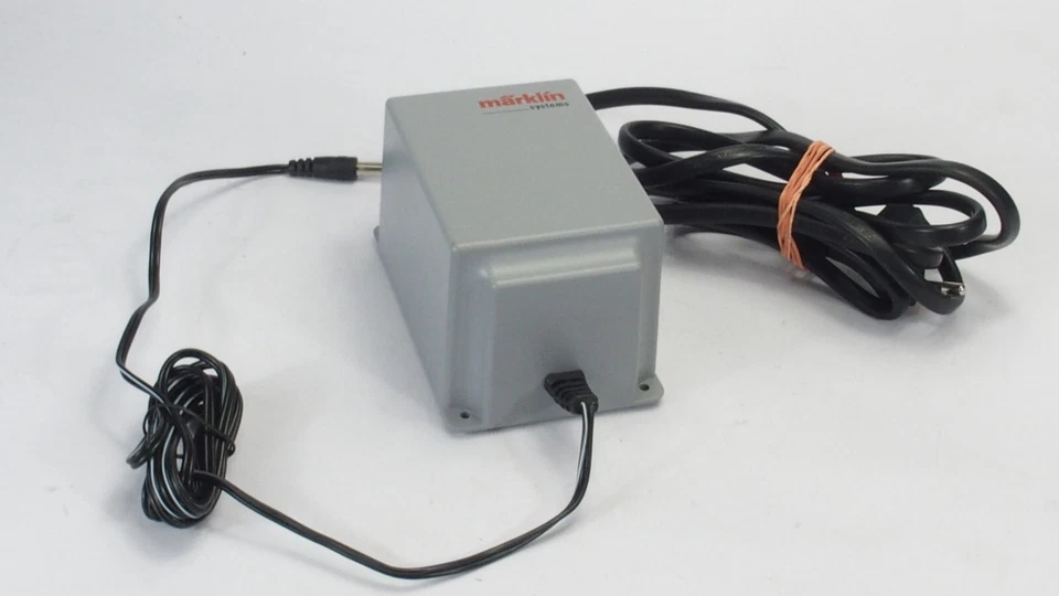 Märklin Spur H0 - 66191 Transformer 230V, 18 VA ohne OVP