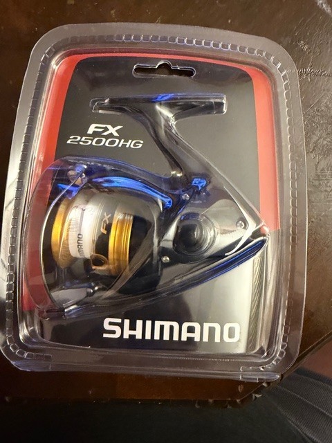 1- Shimano FX 2500HG Spinning Reel, 6.2:1, 9 lb., 2 + 1, 8.8 oz., 35"