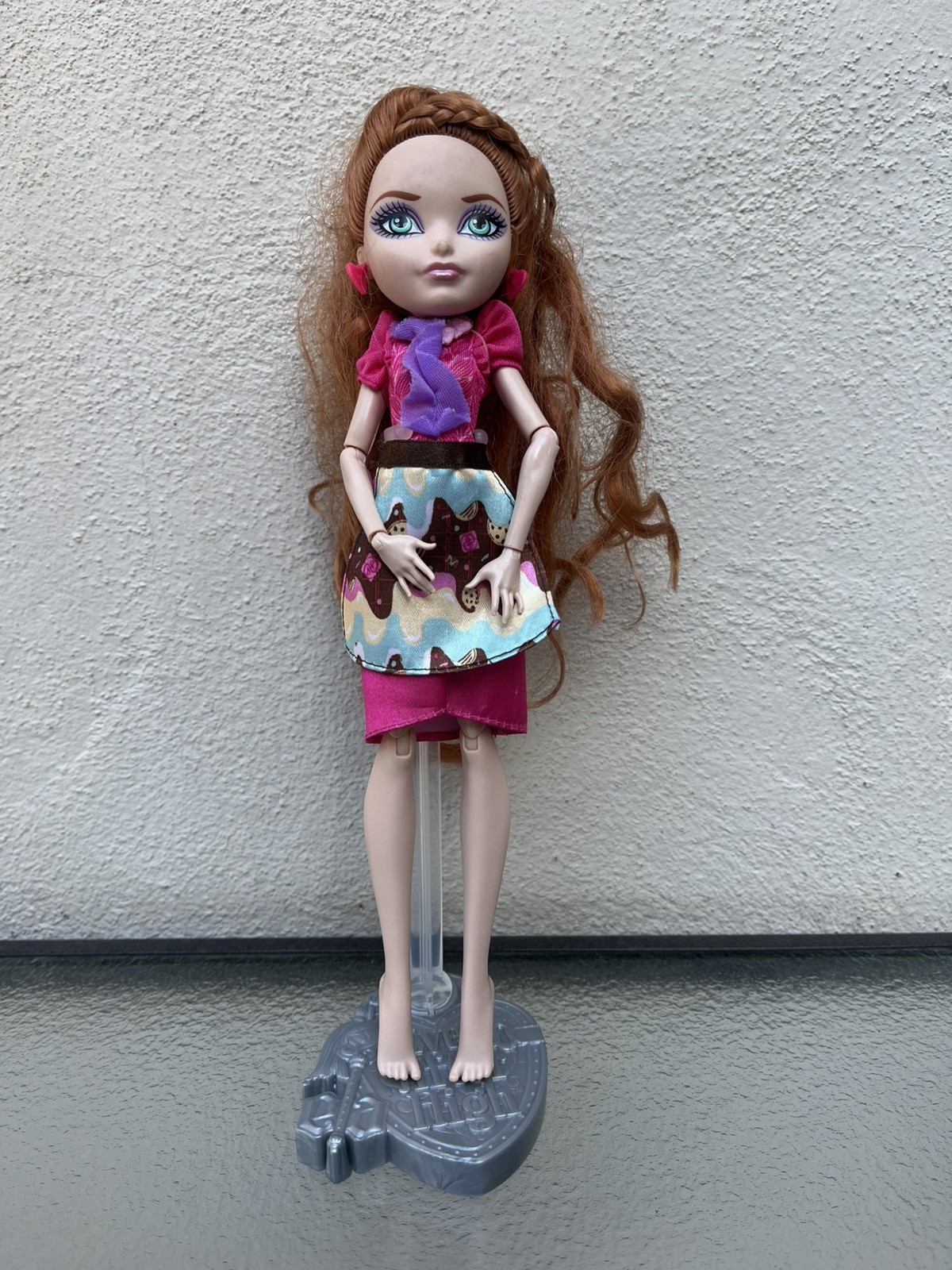 EVER AFTER HIGH   Sugar Coated  Holly O'Hair  Doll