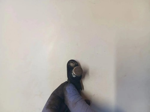 VOLVO V70 III BW Nockenwellensensor 8631533 2.40 Diesel 136kw 2008 33121894