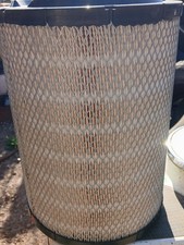 Donaldson P527484 Air Filter New Old Stock.