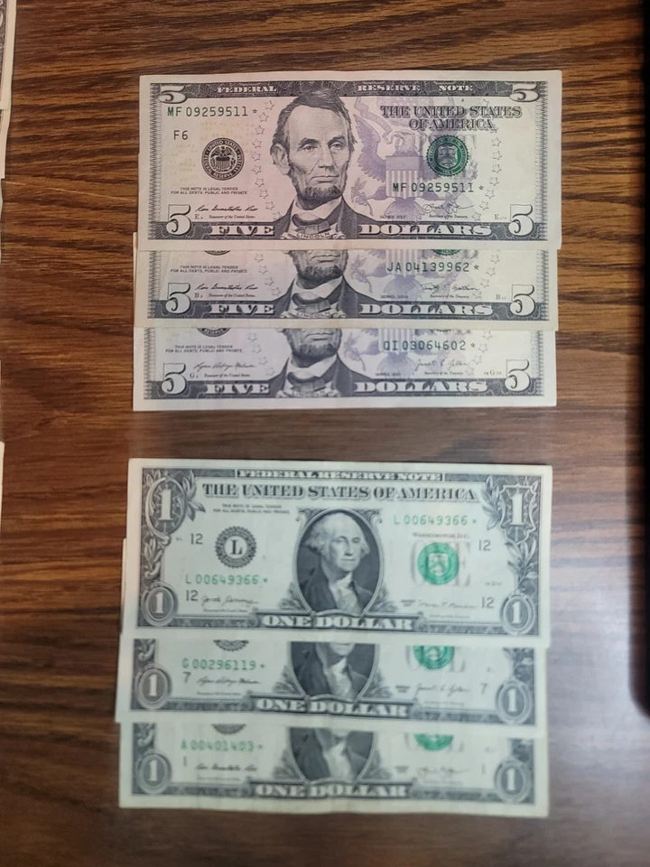 $1 dollar bill star note LOT 2009, 2013, 2017 2021 + 3X $5 dollar Star Note Bill - Image 3 of 4