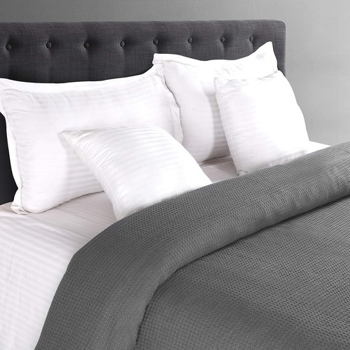 Breathable King Size Waffle Blanket - Soft Charcoal Grey Cotton for All Seasons - Picture 7 of 10