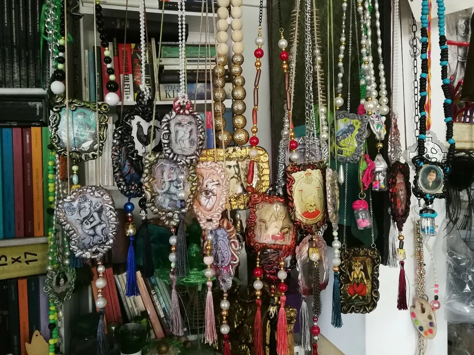 Joyería de Lujo Perla Simulada Oro Plata Piedras Preciosas Vudú Muñeca Collar Foto 4 de 4