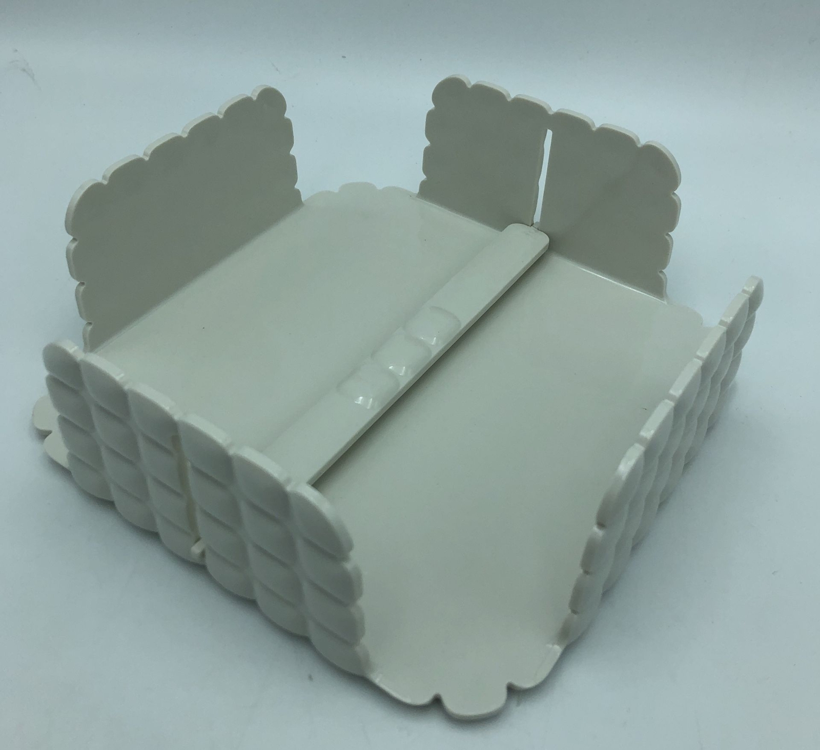 Servilletero Guzzini Tiffany Blanco Leche 20x20x7,3 cm - Diseño Elegante