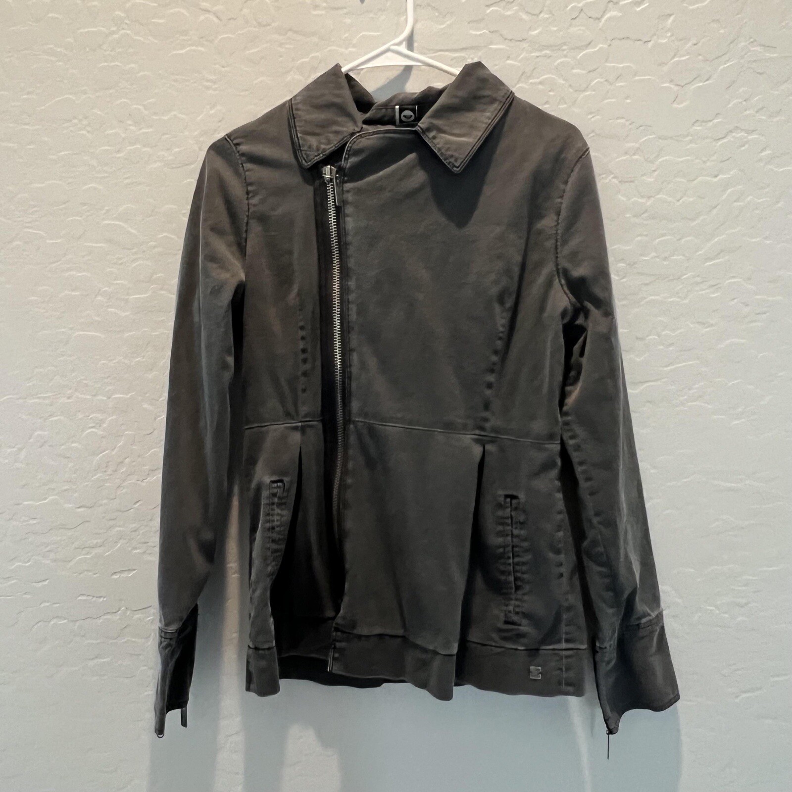 Roxy Distressed Gray Side Zip Jacket - image 15