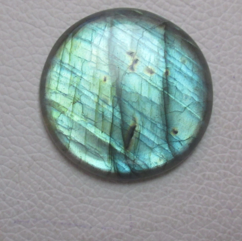 Natural Labradorite Cabochon Round 83.90 Ct Flat back Loose Gemstone H 8576 - Image 2 of 4