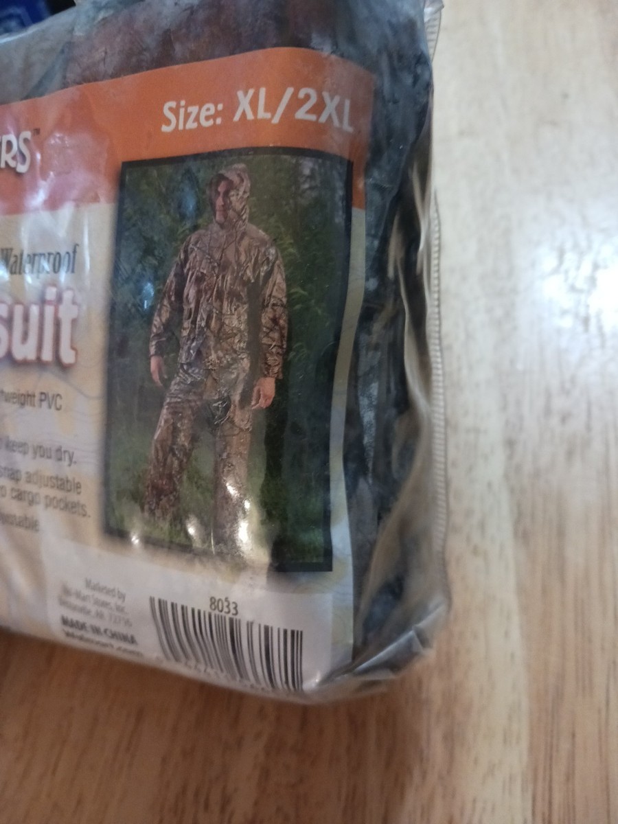 Outfitters Ridge Camouflage Rain Suit Mens XL/2XL Never Worn Bought Last  Year