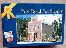 HO Walthers Cornerstone - Post Road Pet Supply kit - excellent condition