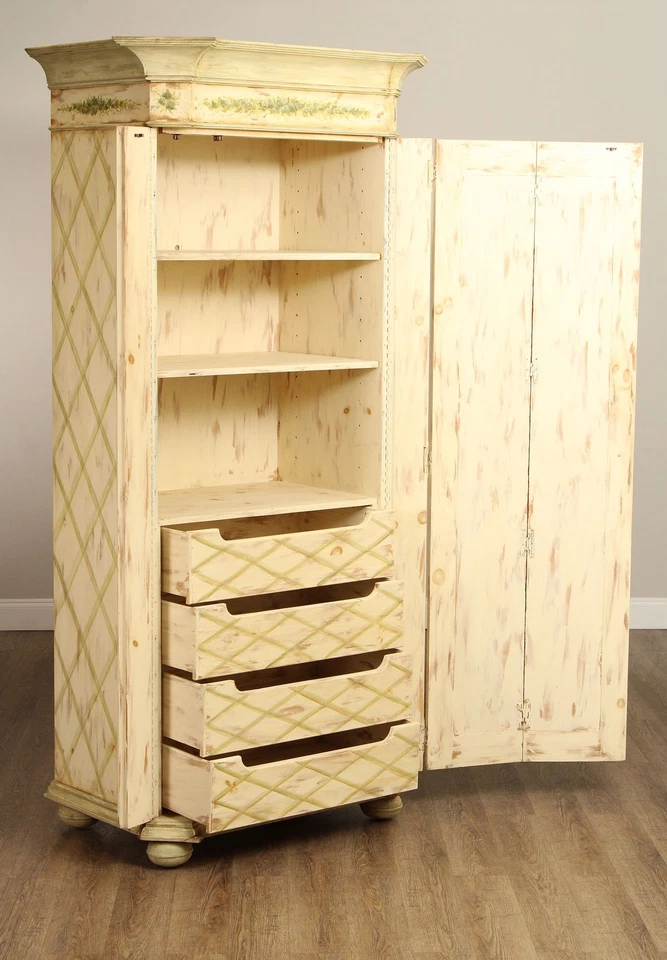 Armario pintado 'Topiary' Habersham Plantation Foto 4 de 4