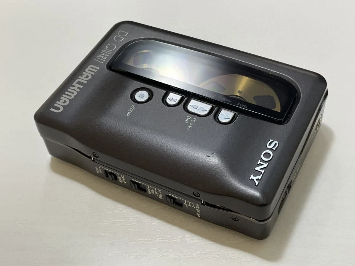 Sony WM-DD9 Used Walkman DD Quartz Portable Cassette Player Rare Tested Working Sony WM-DD9 Used Walkman DD Quartz Portable Cassette Player Rare Tested Working