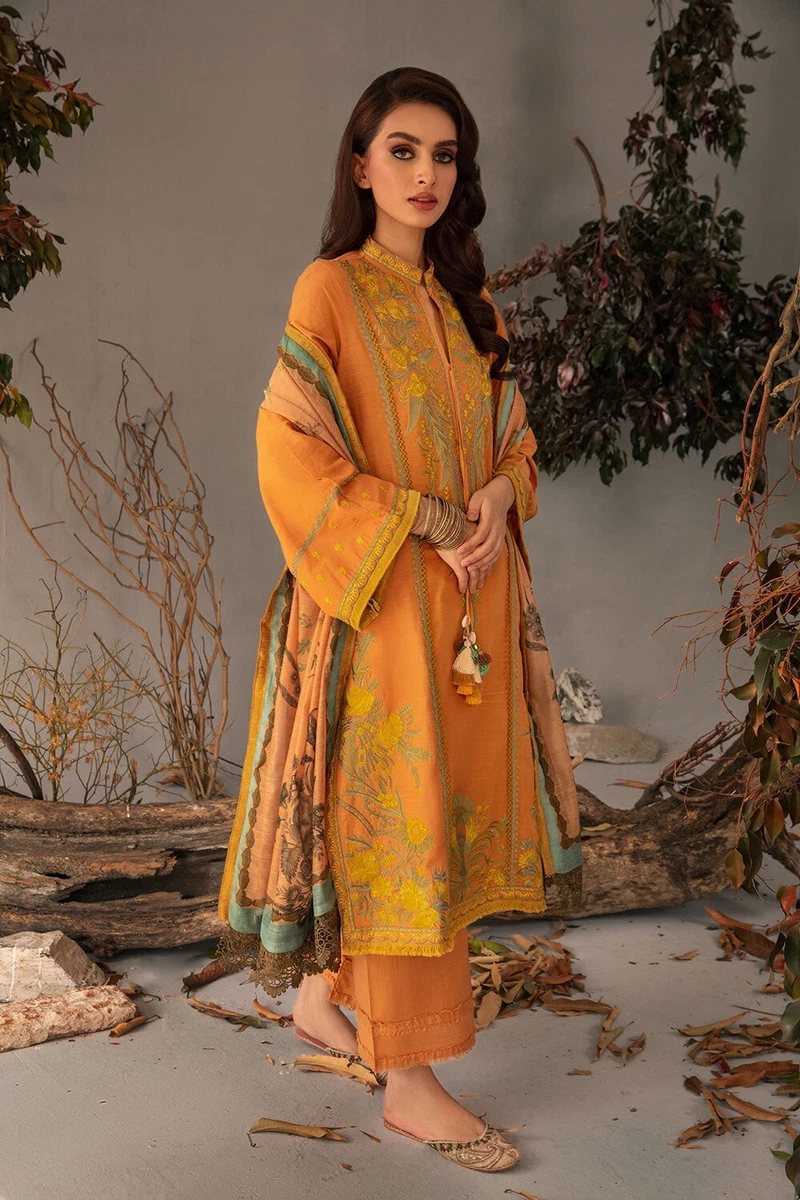 Sobia nazir hotsell suits