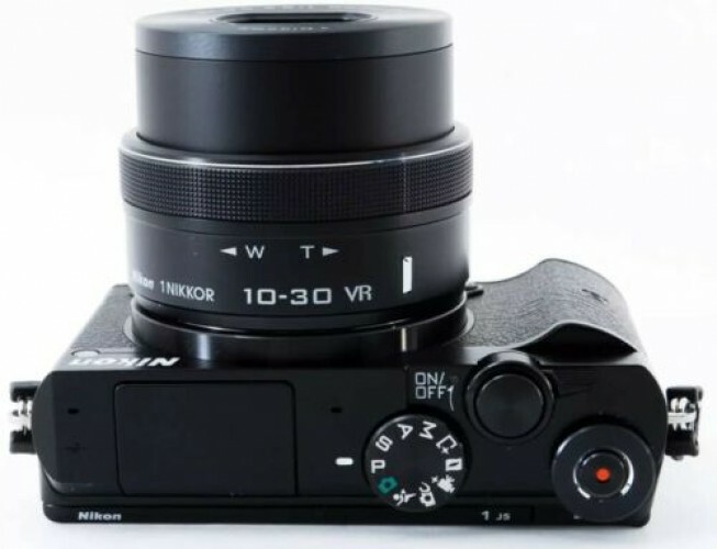 Nikon 1 J5 mirrorless Digital Camera body 10-30mm PZ zoom lens kit