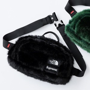 supreme black fanny pack