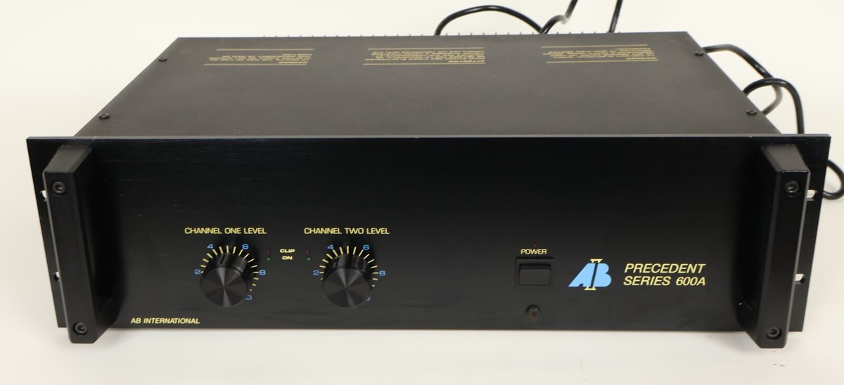 ⚪*︎様 A.P.C. SURPLUS BY XULY . Bet & A.P. AB International Precedent Series 600 Professional Rack Mount