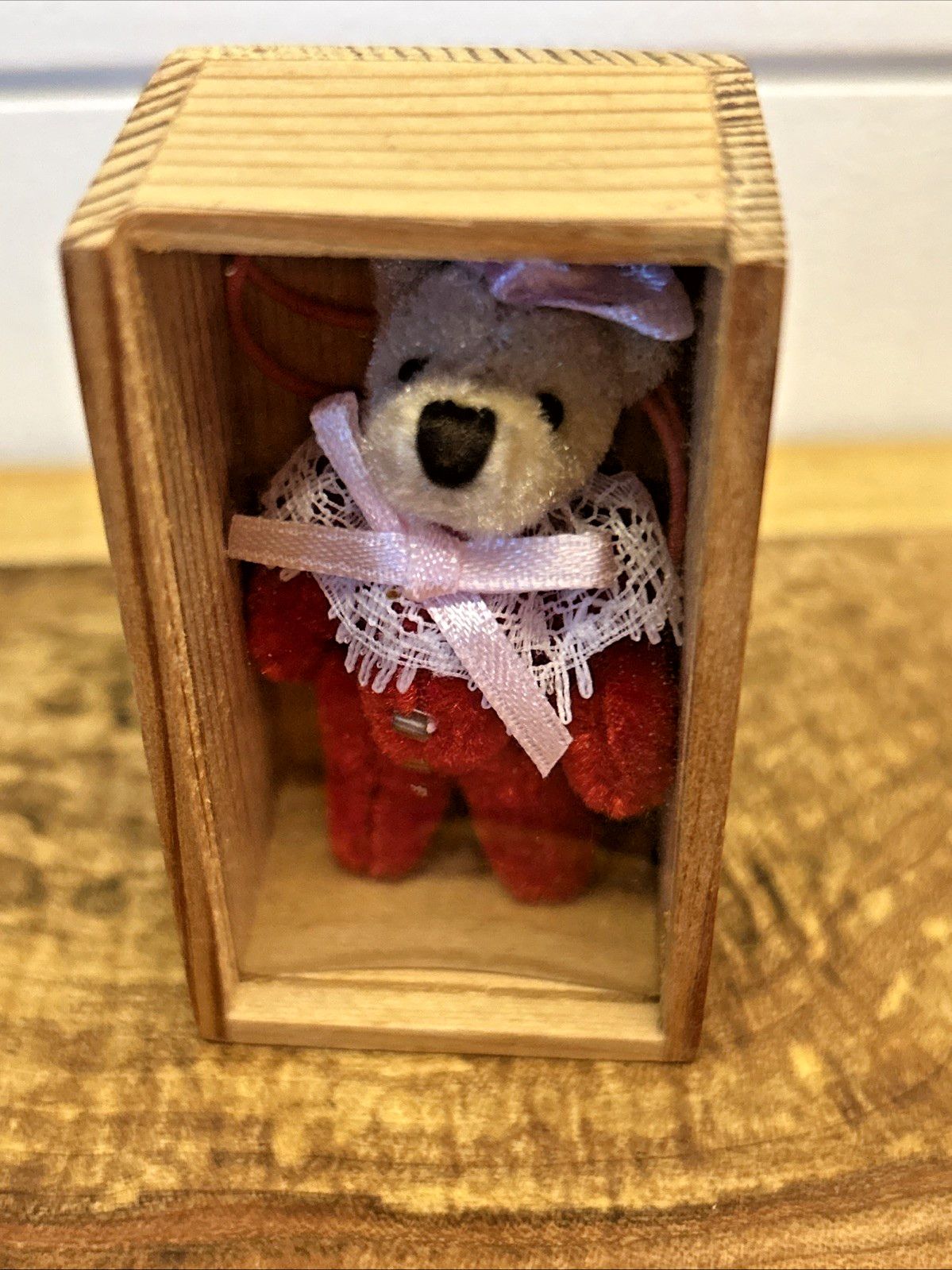 Department 56 Miniature 2" Teddy Bear Red Soft Plush Jointed Display Box Clasp