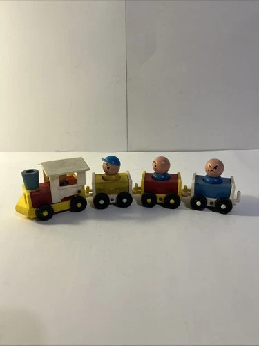 VTG Old Wooden Fisher Price Little People Train 1960's Wood Plastic