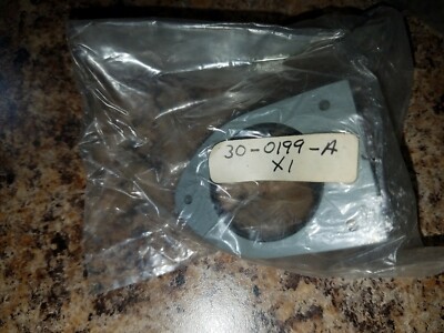 QTY: 1 NOS Hoskins Beechcraft 99 Wing Tip Strobe Housing Assembly PN# 30-0199-3