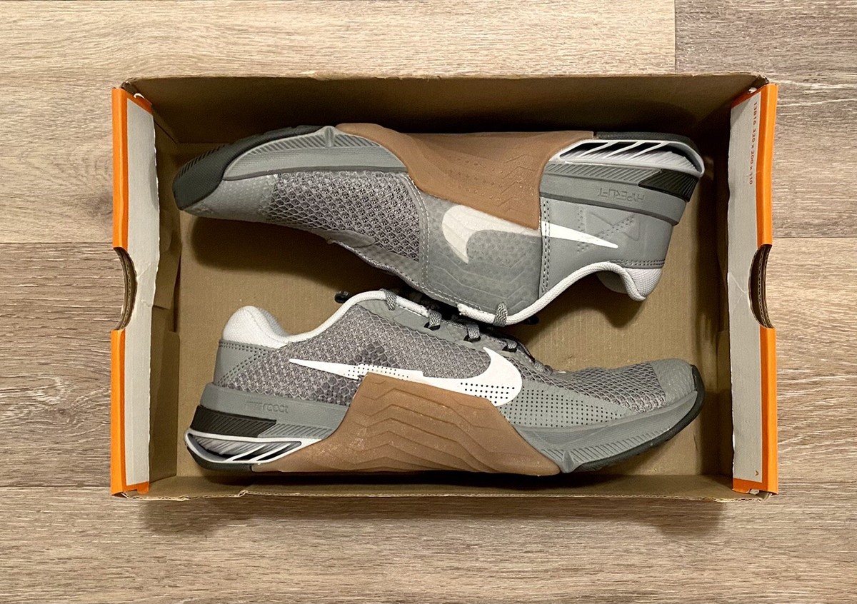 Nike Metcon 7 Particle Grey/White Training Shoes CZ8281-011 Men\'s Size 17 Nike Metcon 7 Particle Grey White Gum CZ8281-011 sz 6.5 US  main image 4