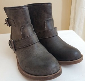 journeys ankle boots