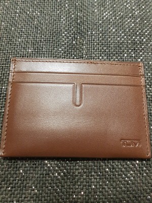 tumi cardholder