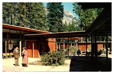 MCM Exterior View Yosemite Lodge Tourists Suites Dresses - A42