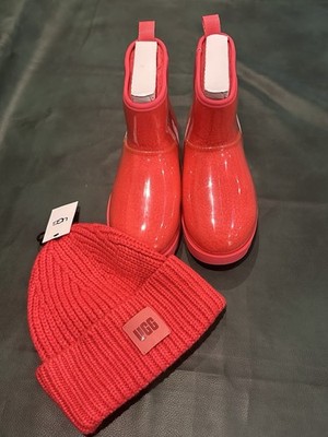 Women's UGG Classic Clear Mini Samba Red Boots AND Hat Size 9