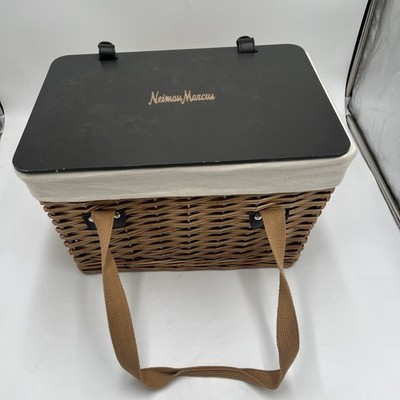 PICNIC TIME Canasta Wicker Picnic Basket w/ Lid & Removable Liner Neiman Marcus