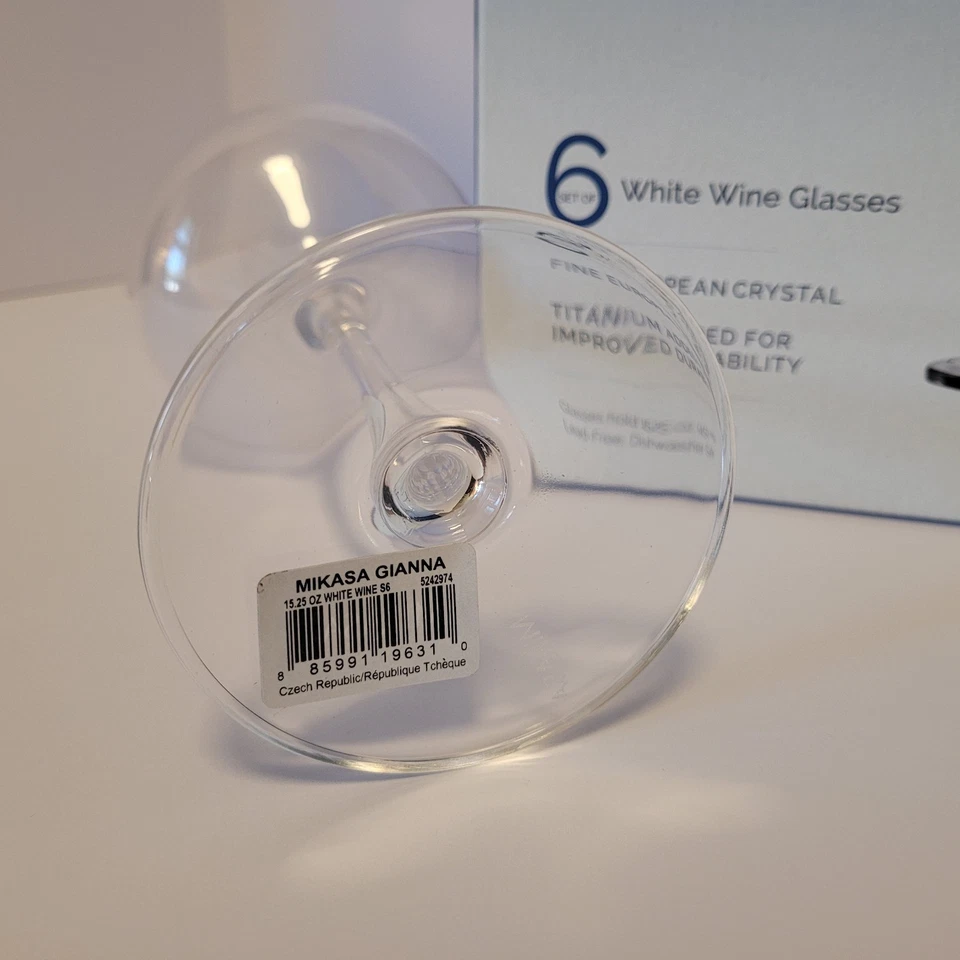 Juego de 6 piezas de cristal de vino blanco Mikasa Gianna 8 7/8" 15,25 oz. Foto 2 de 4